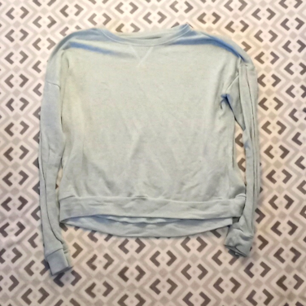 Long sleeve teal H&M shirt